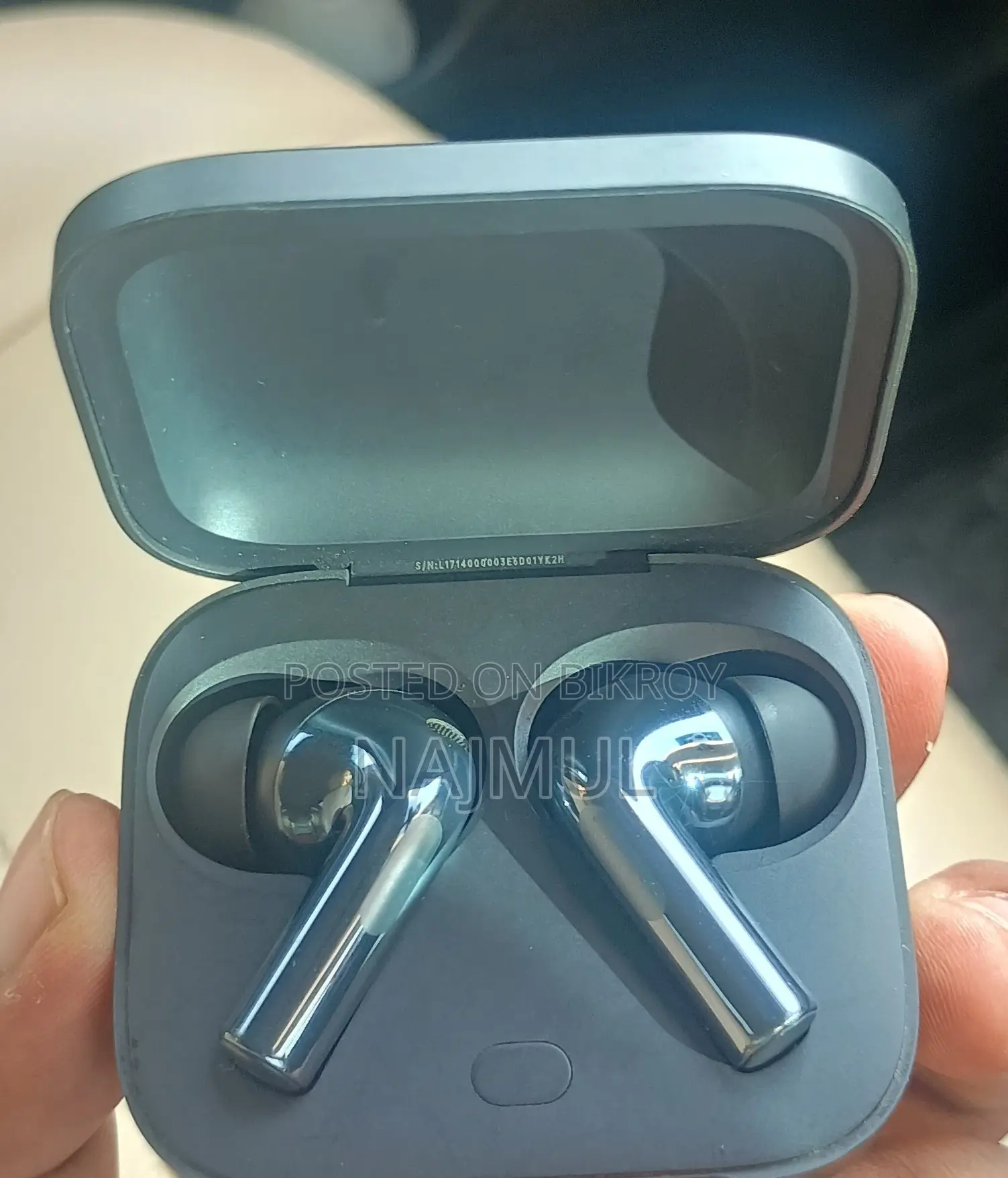 OnePlus Buds Pro 3