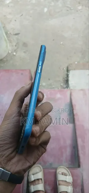স্যামসাং গ্যালাক্সি এ১২ ১২৮ জিবি নীল