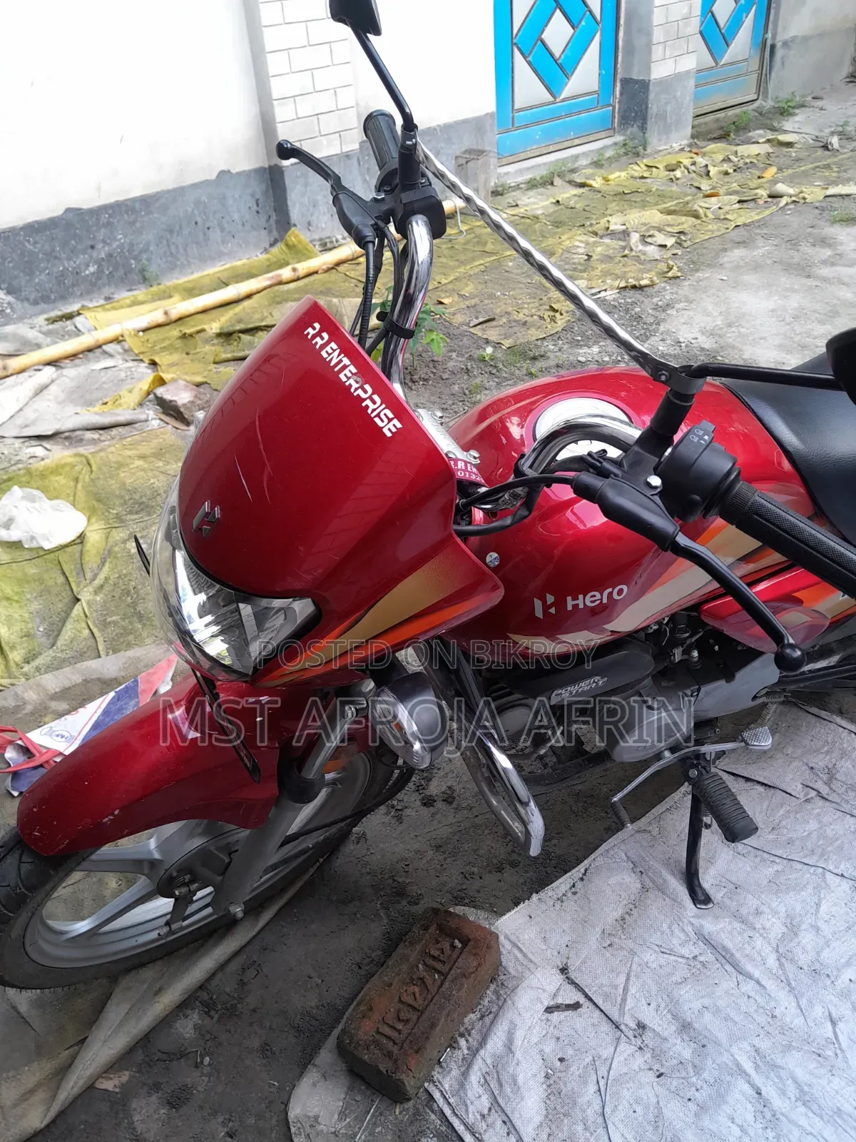 Hero HF Deluxe 2025 Red