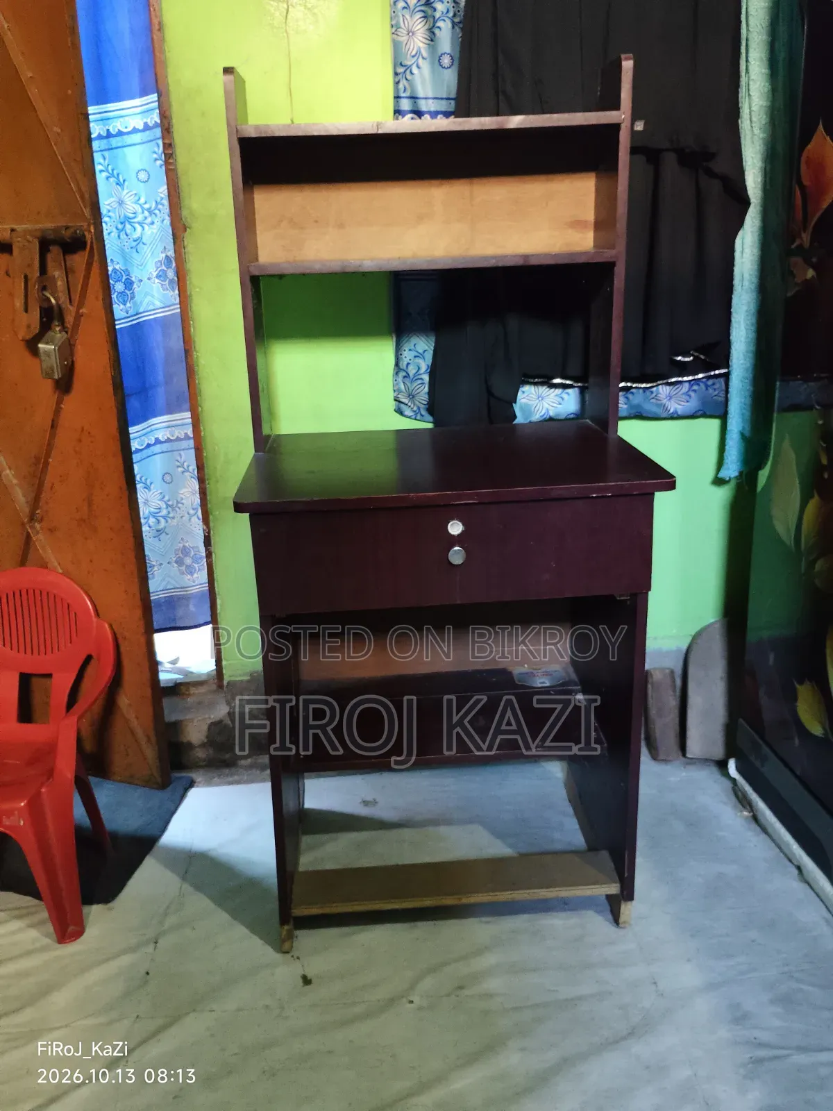 Reading Table