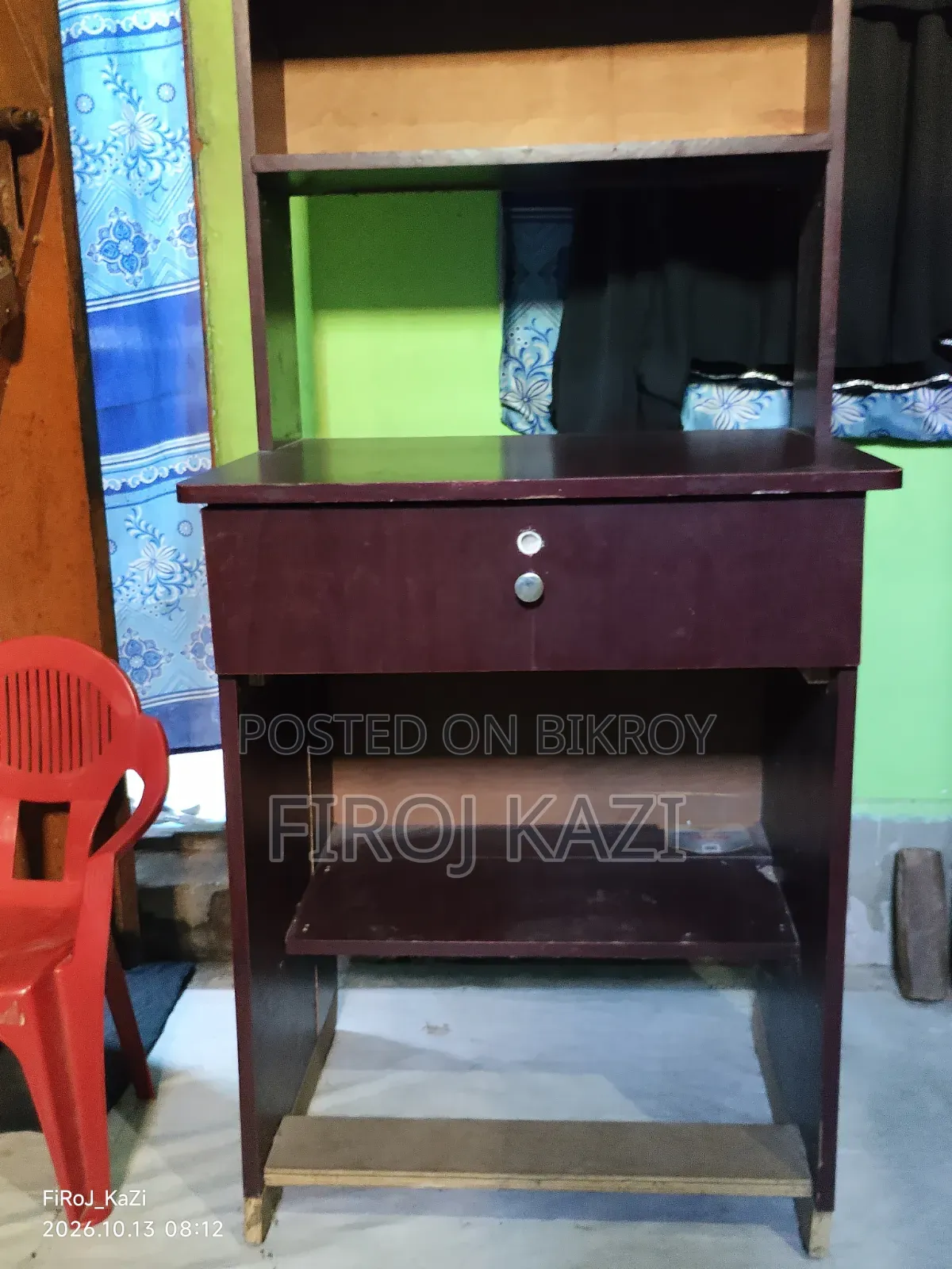 Reading Table