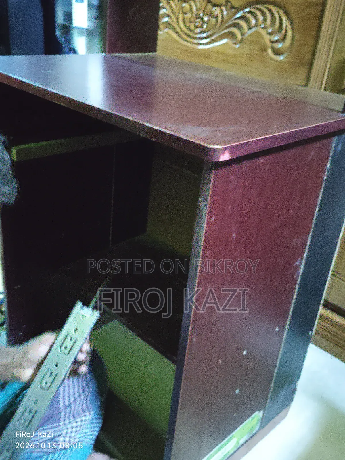 Reading Table