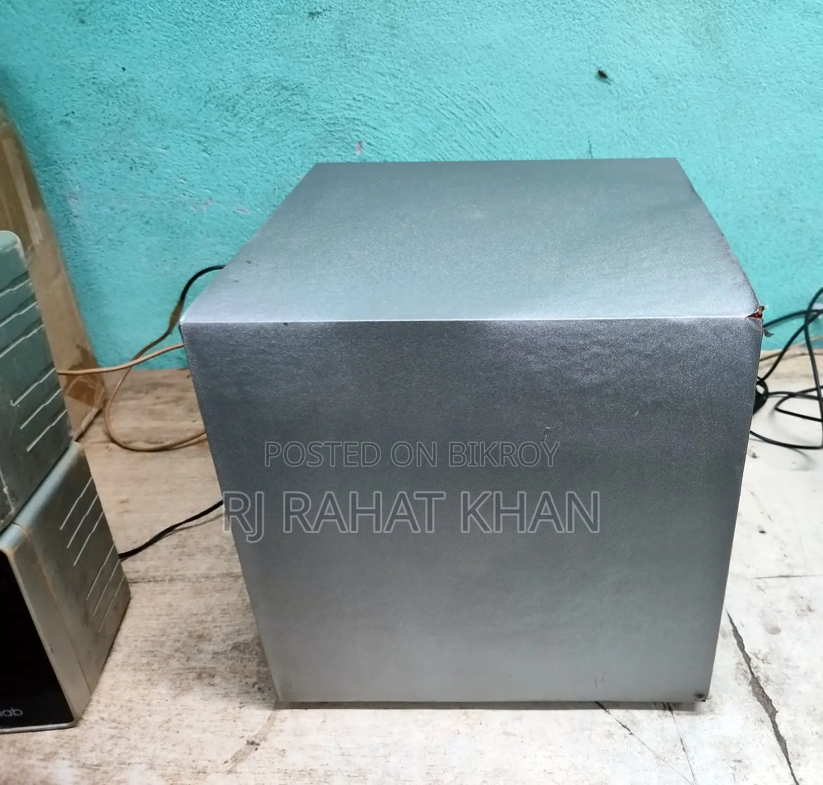 মাইক্রোল্যাব এফসি৮৬১ সাবউফার এবং ২ স্যাটেলাইট স্পিকার অনলি - নো অ্যাম্প্লিফায়ার