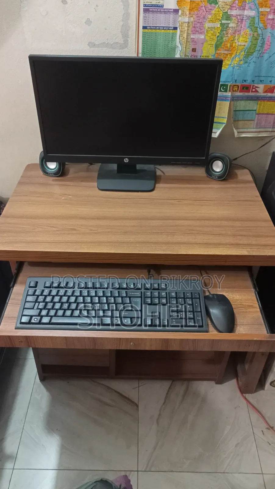 Computer Table Sell