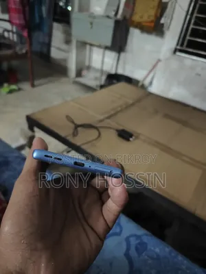 মটোরোলা জি৯৬ ৫জি ১২৮ জিবি নীল
