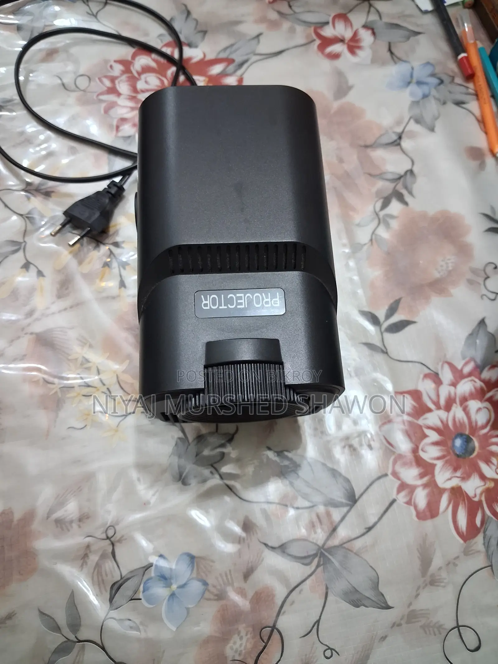 UHD Projector