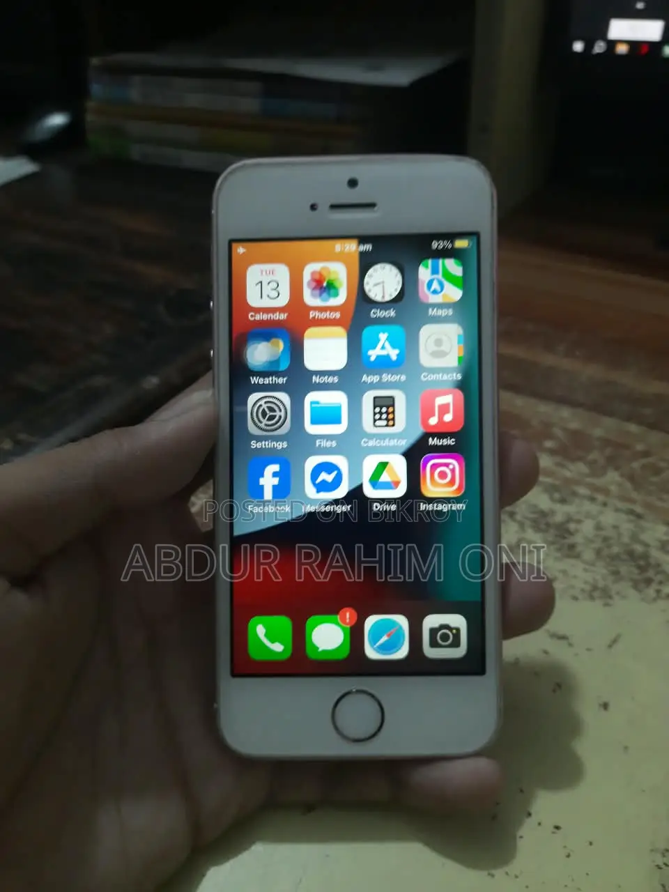 Apple iPhone SE 64 GB Rose Gold