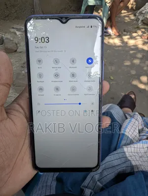 Vivo Y21 64 GB Blue