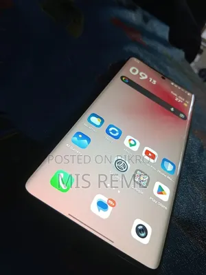 Infinix Hot 50 Pro+ 4G 256 GB Silver