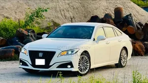 Toyota Crown 2020 White