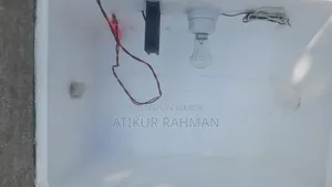 একটি ইনকিউবেটর নতুন মেশিন বিক্রি হবে।