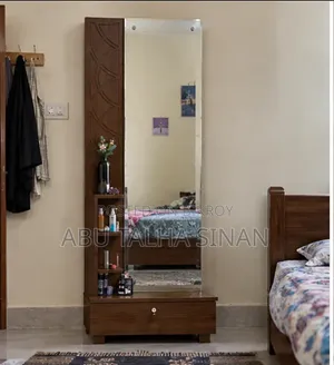 ড্রেসিংটেবিল বিক্রি হবে