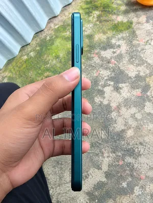 নতুন রিয়েলমি সি৮৫ প্রো ১২৮ জিবি সবুজ