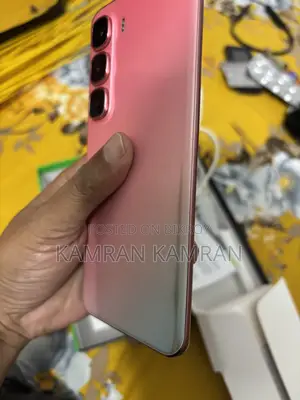 ইনফিনিক্স হট ৬০ প্রো+ ২৫৬ জিবি পিংক
