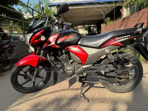 TVS Stryker 125 2018 Red