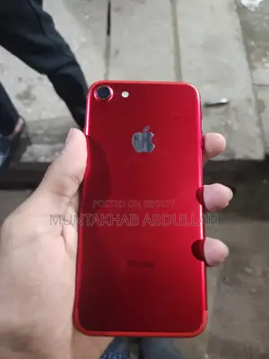অ্যাপল আইফোন ৭ ১২৮ জিবি রেড