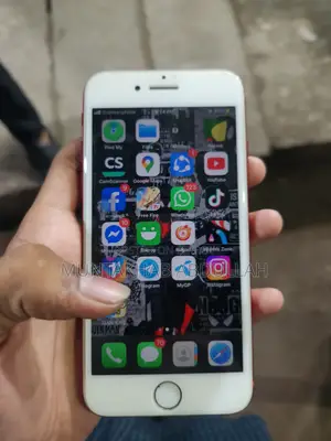 Apple iPhone 7 128 GB Red
