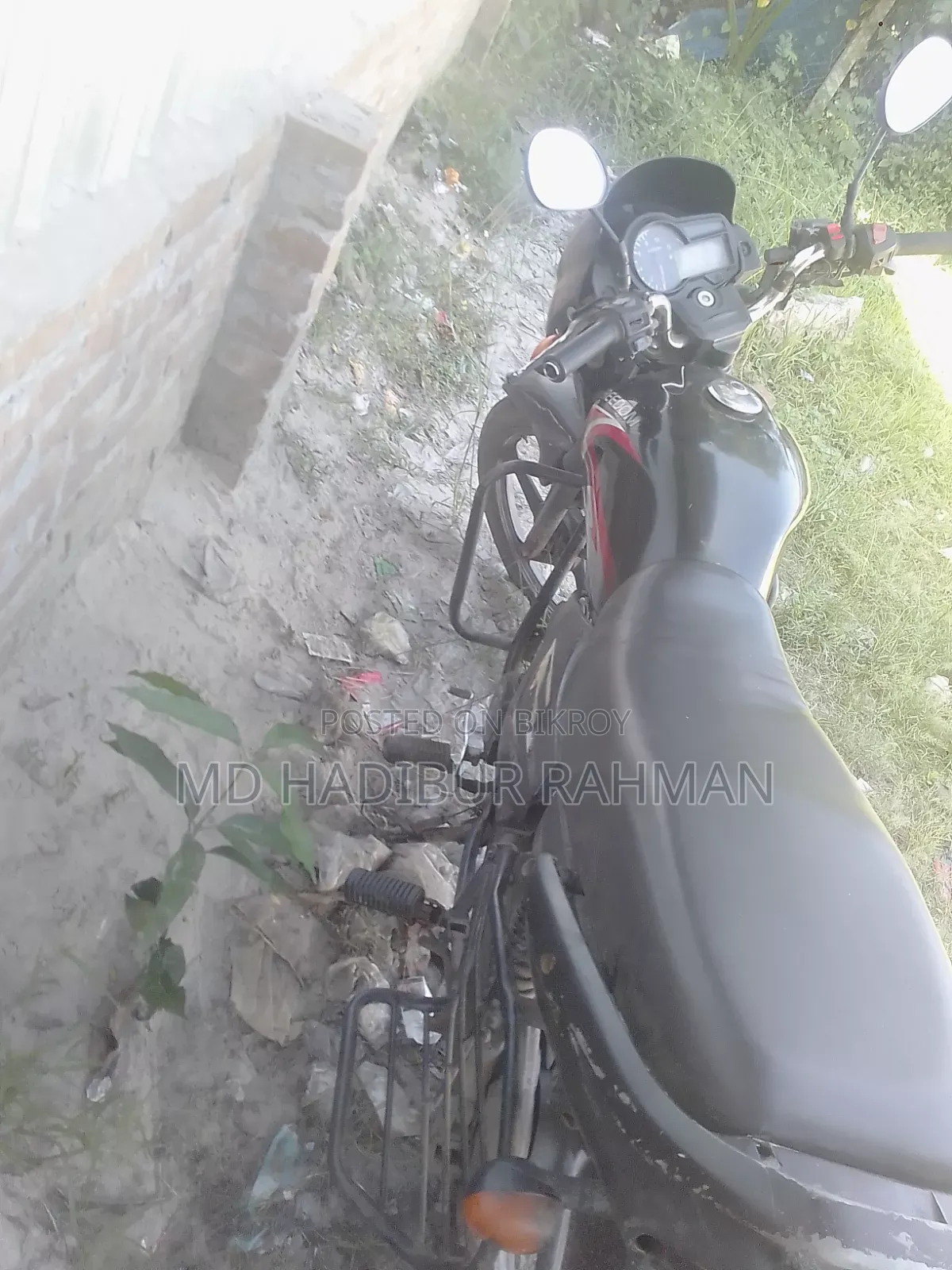 দায়াং ডিওয়াই১০০-এ ২০১২ ব্ল্যাক