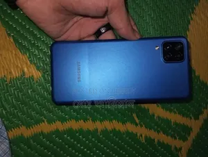 Samsung Galaxy A12 64 GB Blue