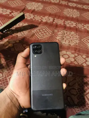 স্যামসাং গ্যালাক্সি এম১২ ৬৪ জিবি কালো