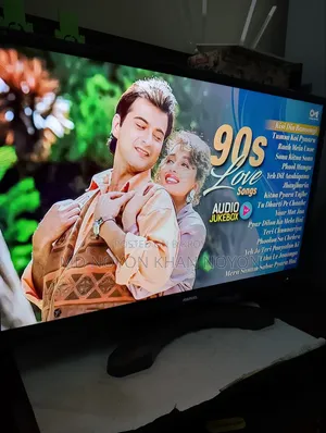 Marcel Smart TV 32, with Vision Box