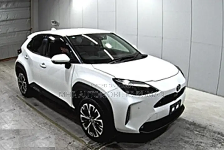 Toyota Yaris Cross 2021 Pearl