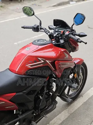 হোন্ডা এক্স-ব্লেড ১৬০ ২০২৫ রেড