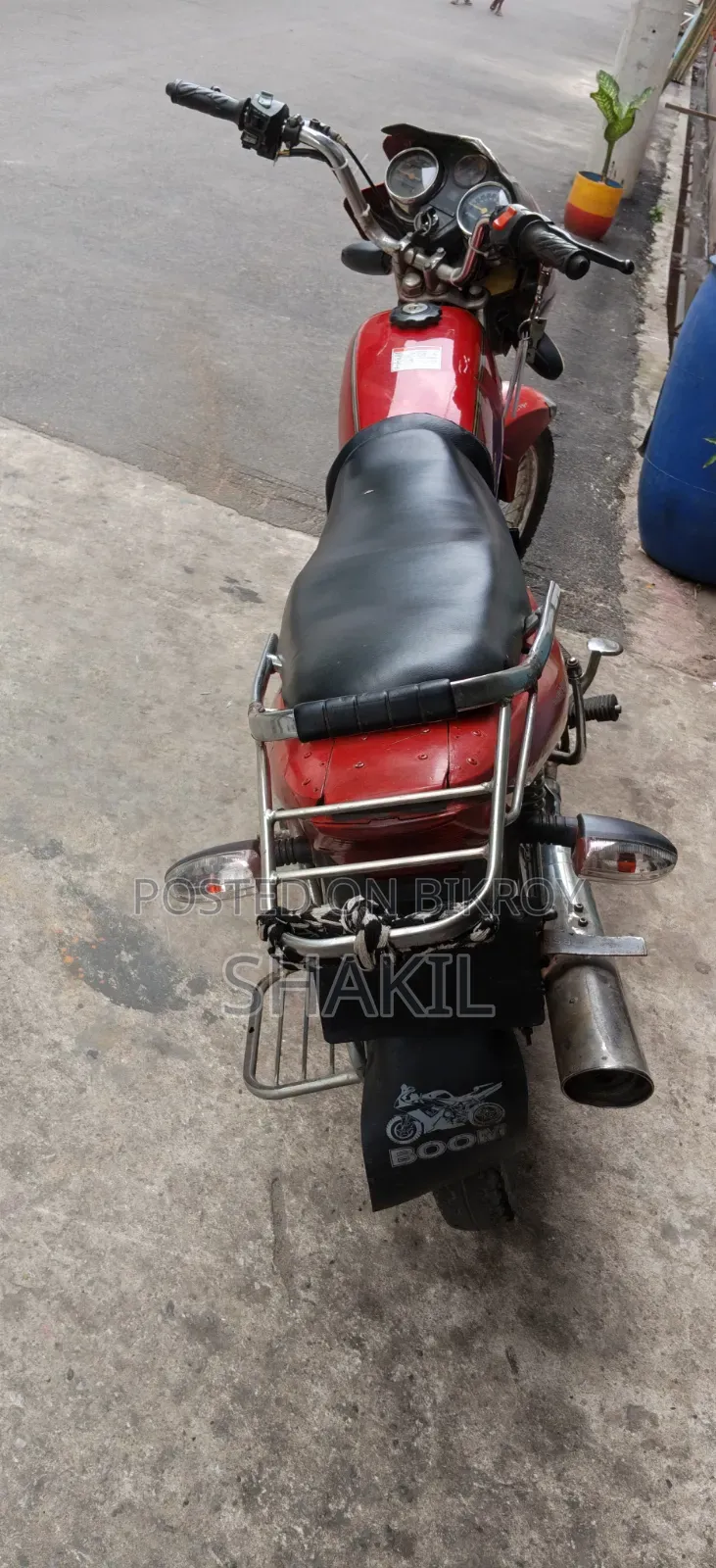 দয়াং ডিওয়াই১০০-এ ২০১০ রেড