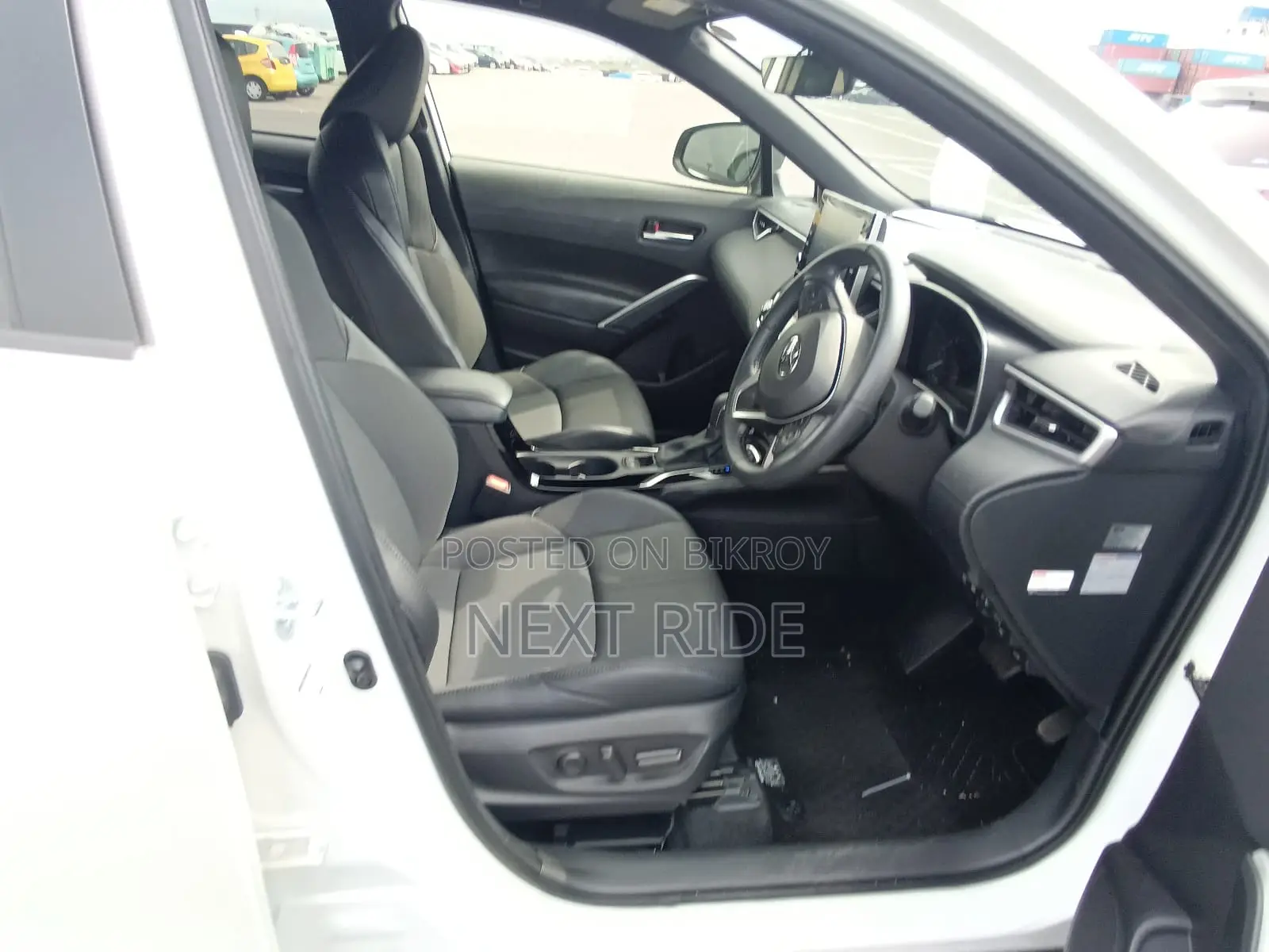 Toyota Corolla Cross 2021 Pearl