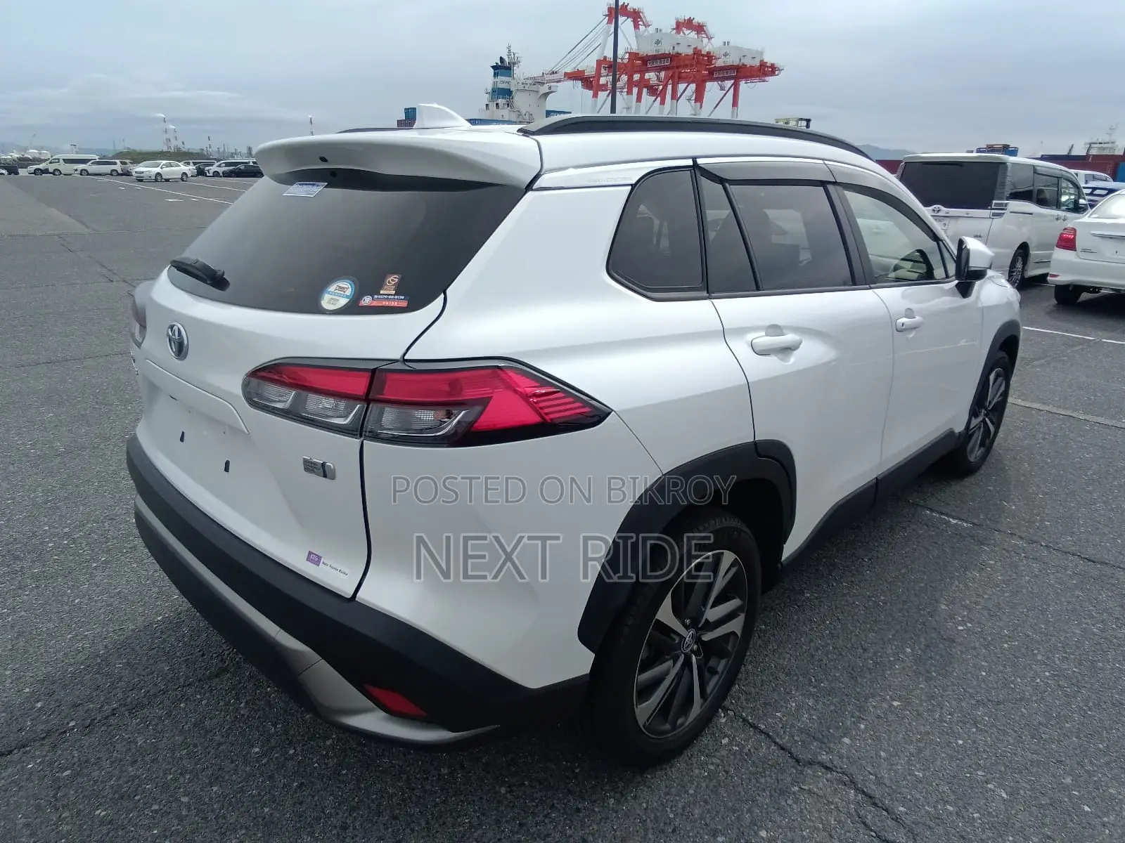 Toyota Corolla Cross 2021 Pearl