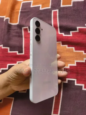 স্যামসাং গ্যালাক্সি এ১৫ ৫জি ১২৮ জিবি সাদা