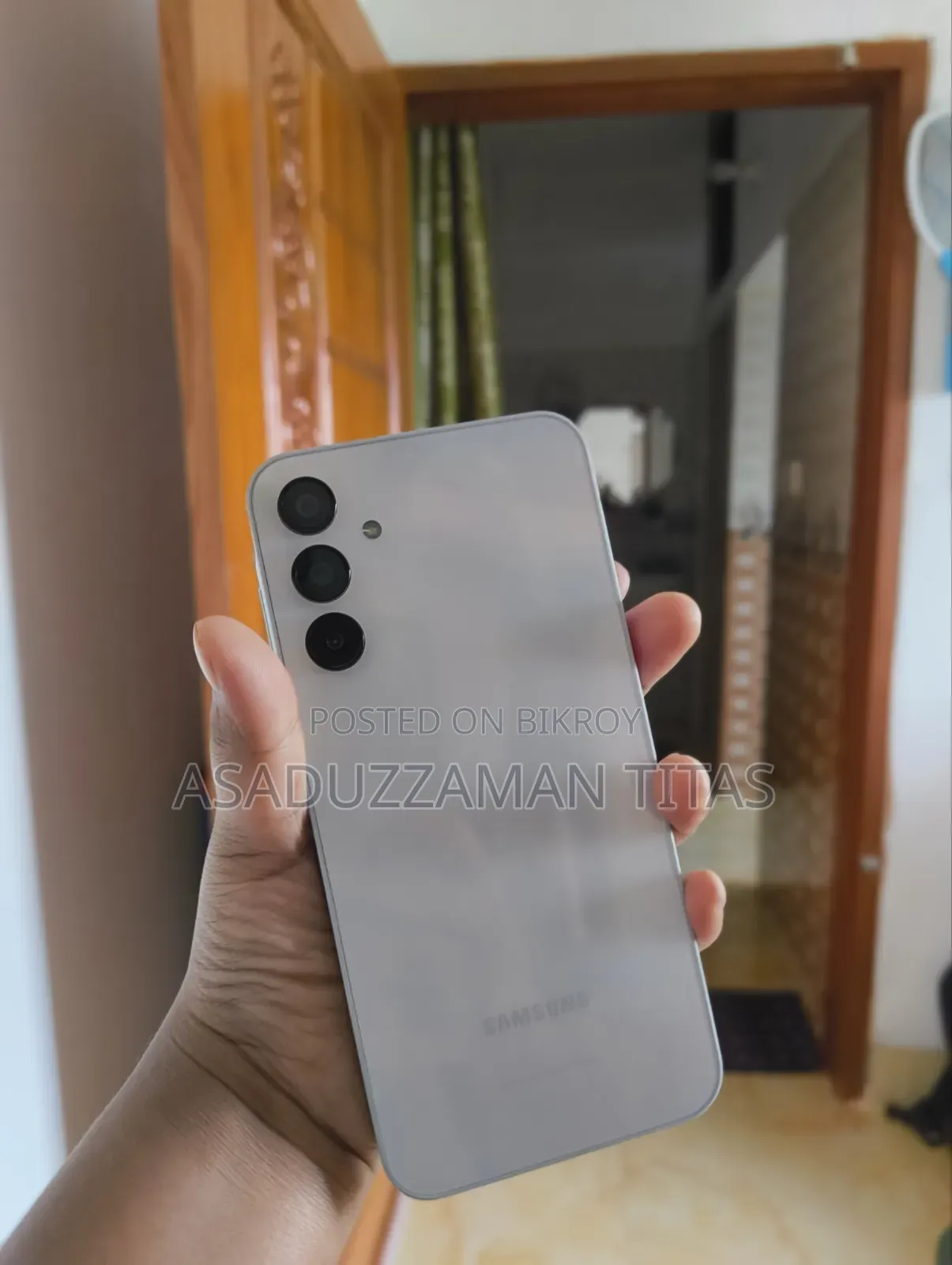 স্যামসাং গ্যালাক্সি এ১৫ ৫জি ১২৮ জিবি সাদা