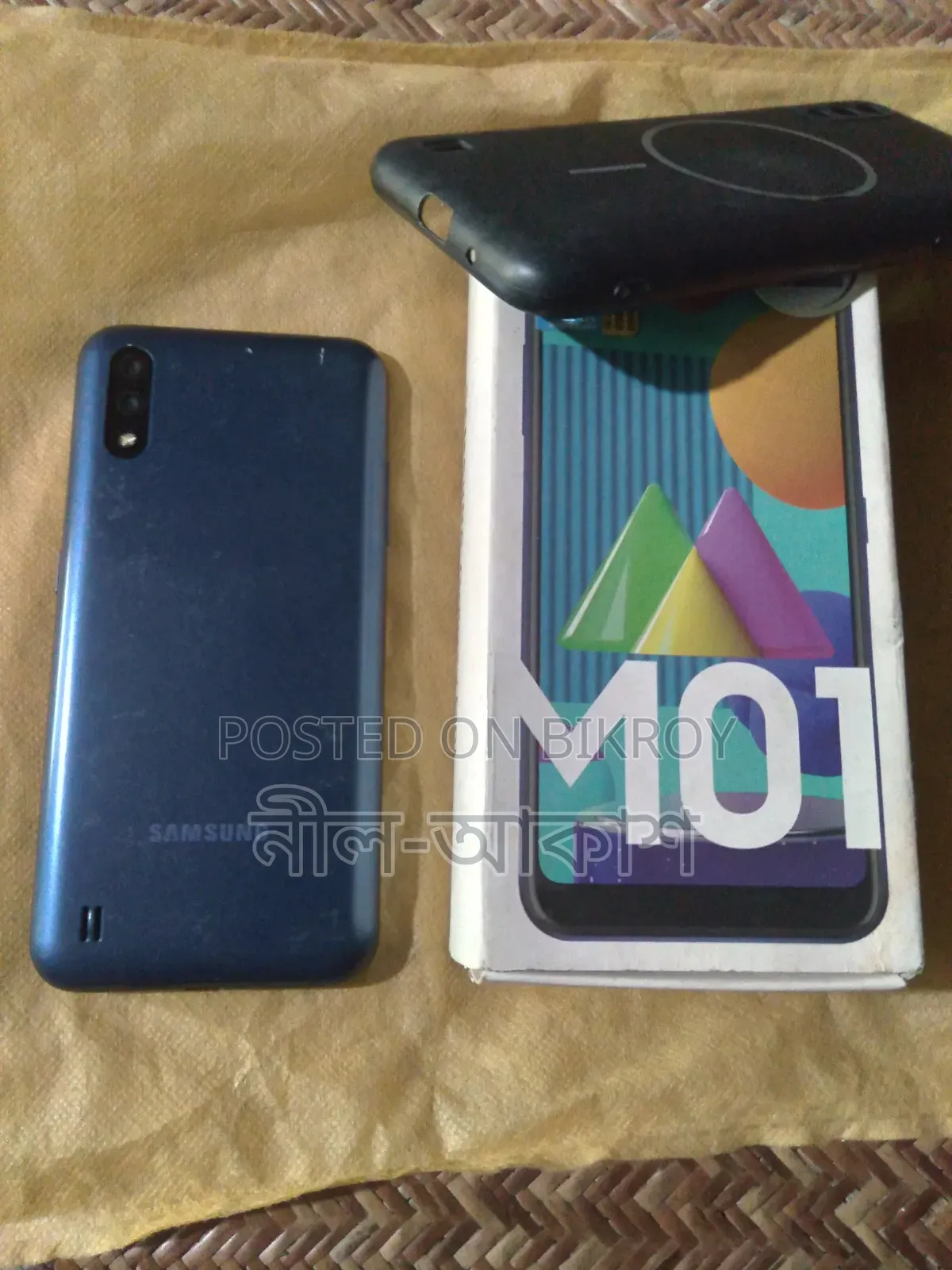 Samsung Galaxy M01 32 GB Blue