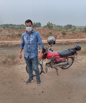 Honda 2010 Red