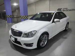 Mercedes-Benz C180 2012 White