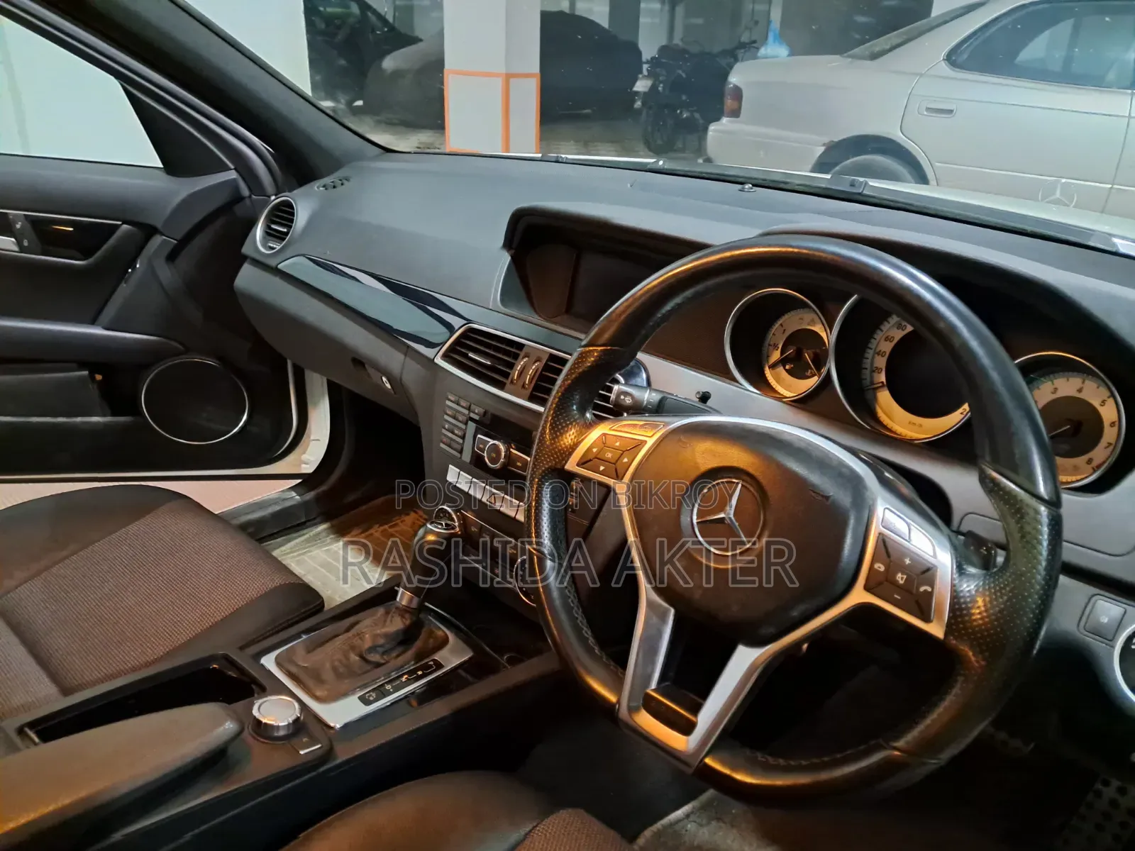 Mercedes-Benz C180 2012 White