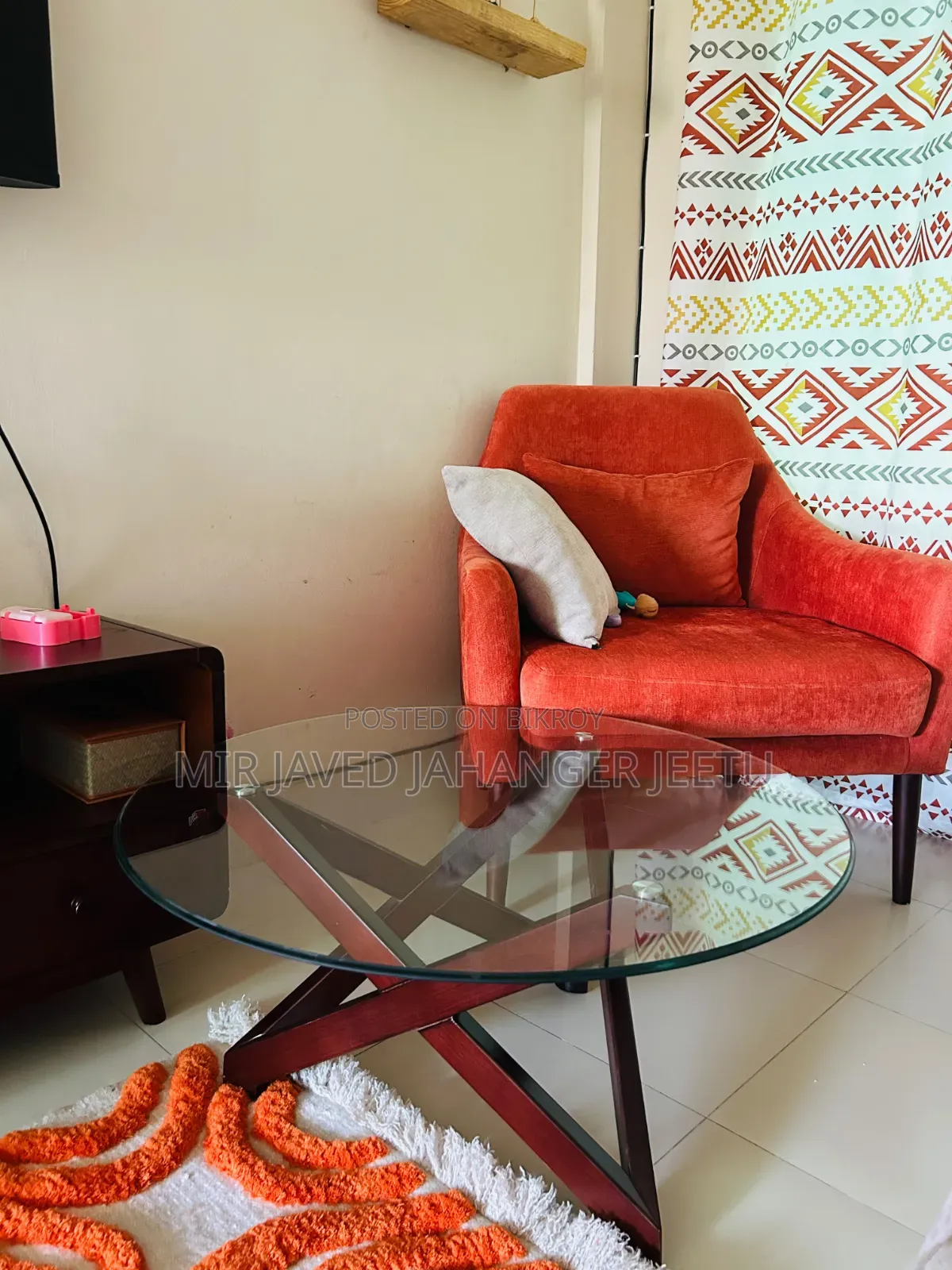 Regal Round Glass Center Table | Bought Just 1 Day Ago