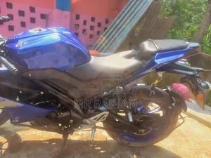 Yamaha R15 V3 2021 Blue