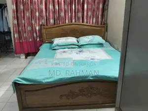 কাঠের খাট বিক্রি হবে ৬ ফিট বাই ৭ ফিট