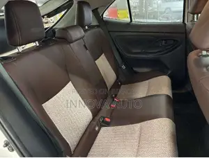 Toyota Yaris Cross 1.5 Front-Wheel Drive 2021 Pearl
