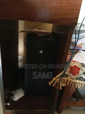 সুপার ফ্রেশ কন্ডিশন কম্পিউটার ও গেমিং টেবিল (প্রচুর স্টোরেজ স্পেস সহ)