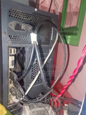 Desktop Computer 8GB RAM Intel Core i3 Processor 128GB Solid State Drive
