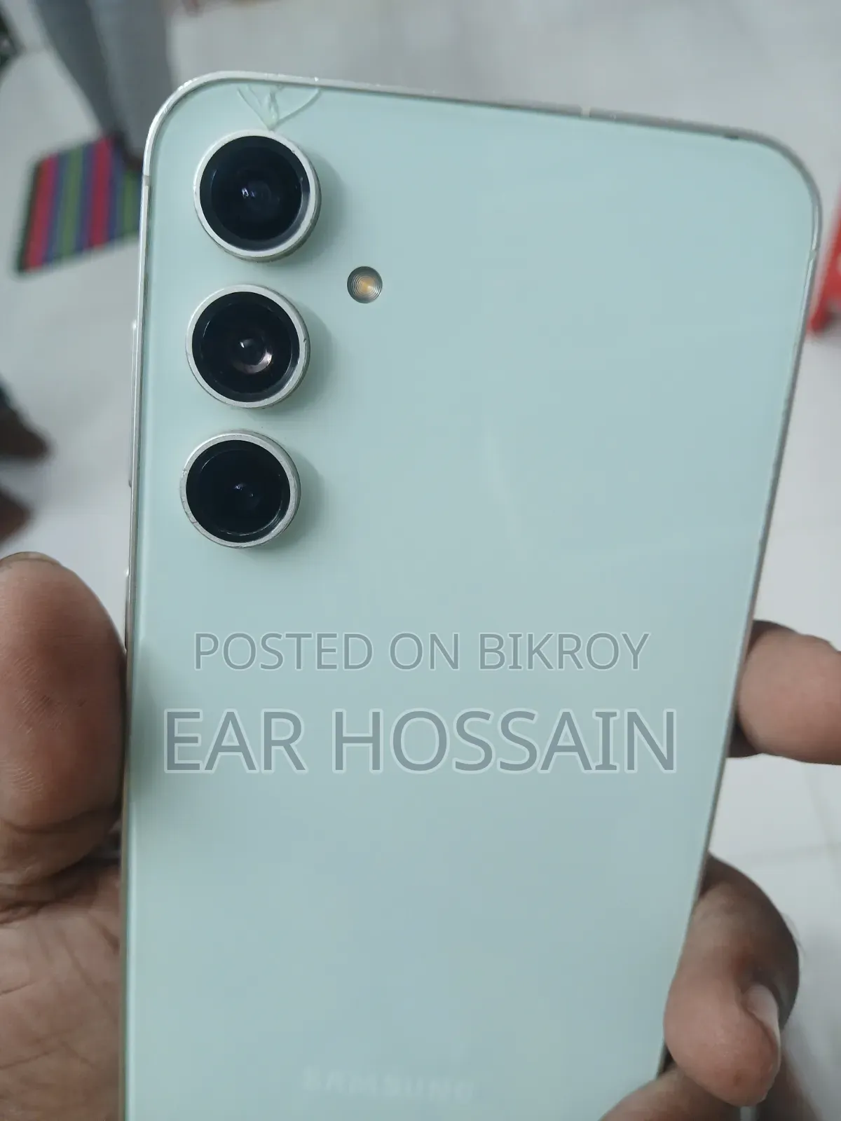স্যামসাং গ্যালাক্সি এস২৩ এফই ১২৮ জিবি হোয়াইট