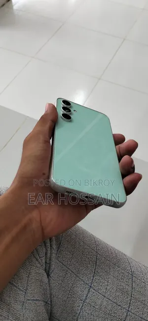 স্যামসাং গ্যালাক্সি এস২৩ এফই ১২৮ জিবি হোয়াইট