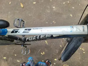 ব্যবহৃত ফক্সটার মাউন্টেন বাইসাইকেল বিক্রয়ের জন্য