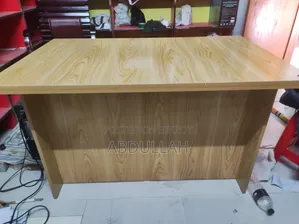 কাউন্টার টেবিল