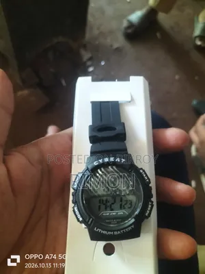 ওয়াচ সেল দিবো একদম নতুন.. নো ইউজ