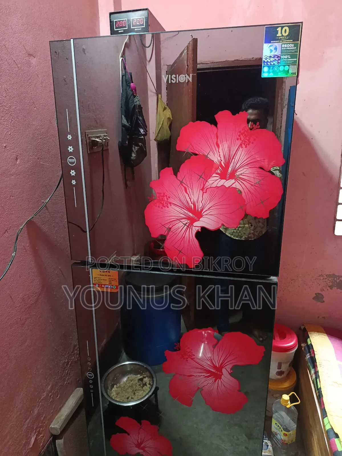 Refrigerator will be sold price 35000 phone number,