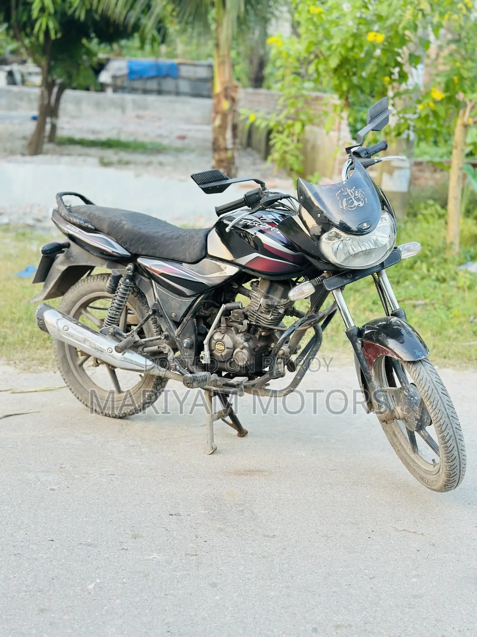 বাজাজ ডিসকভার ১০০ ২০১৬ পার্পল