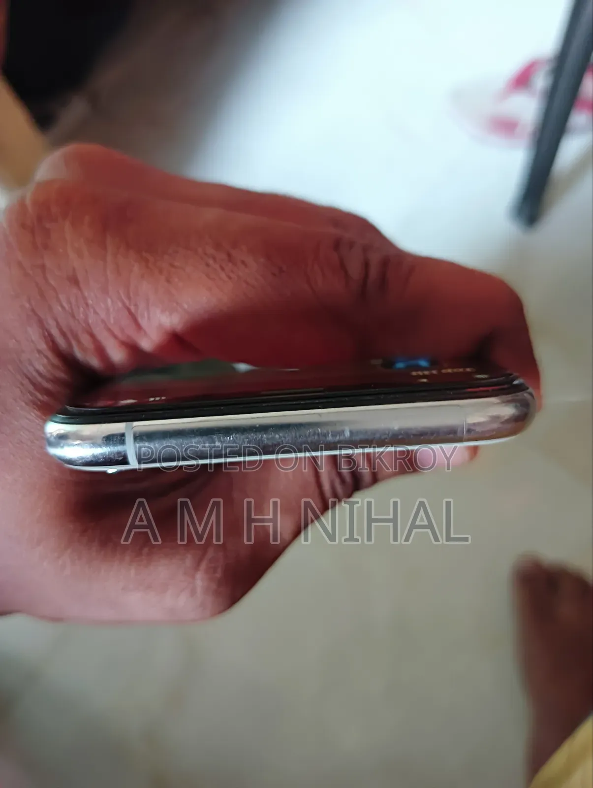 Apple iPhone XS 64 GB White